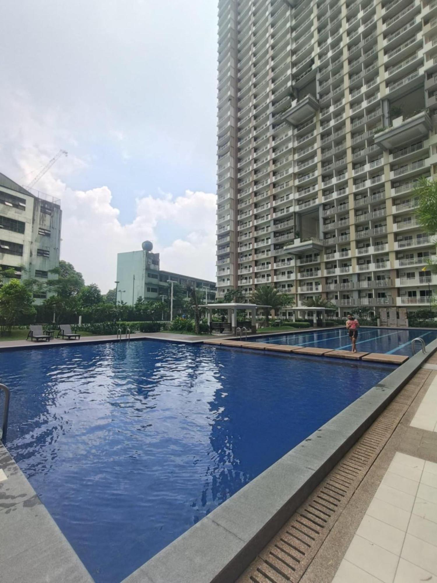 Infina Towers Aparthotel Quezon City Exterior photo