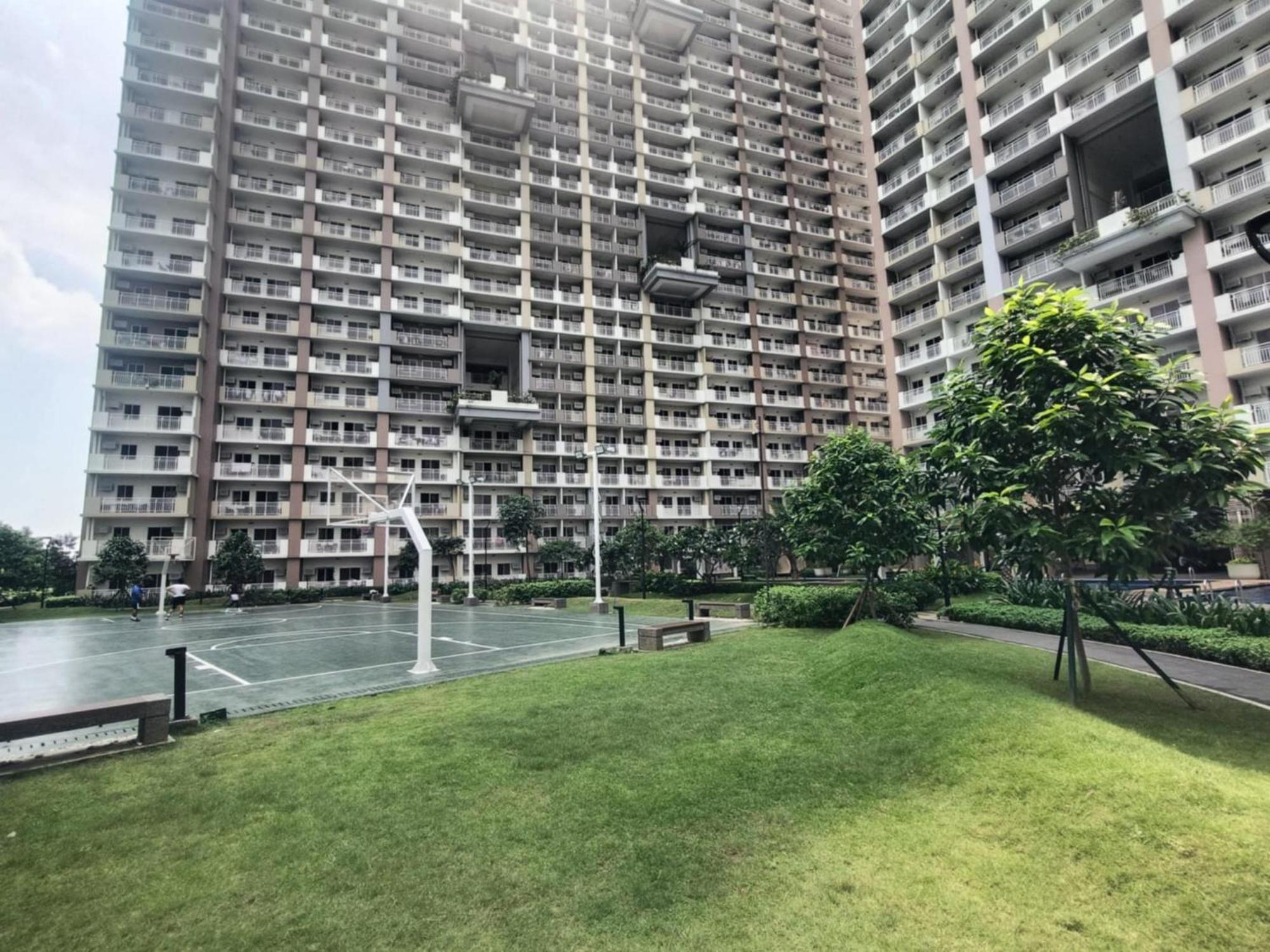 Infina Towers Aparthotel Quezon City Exterior photo