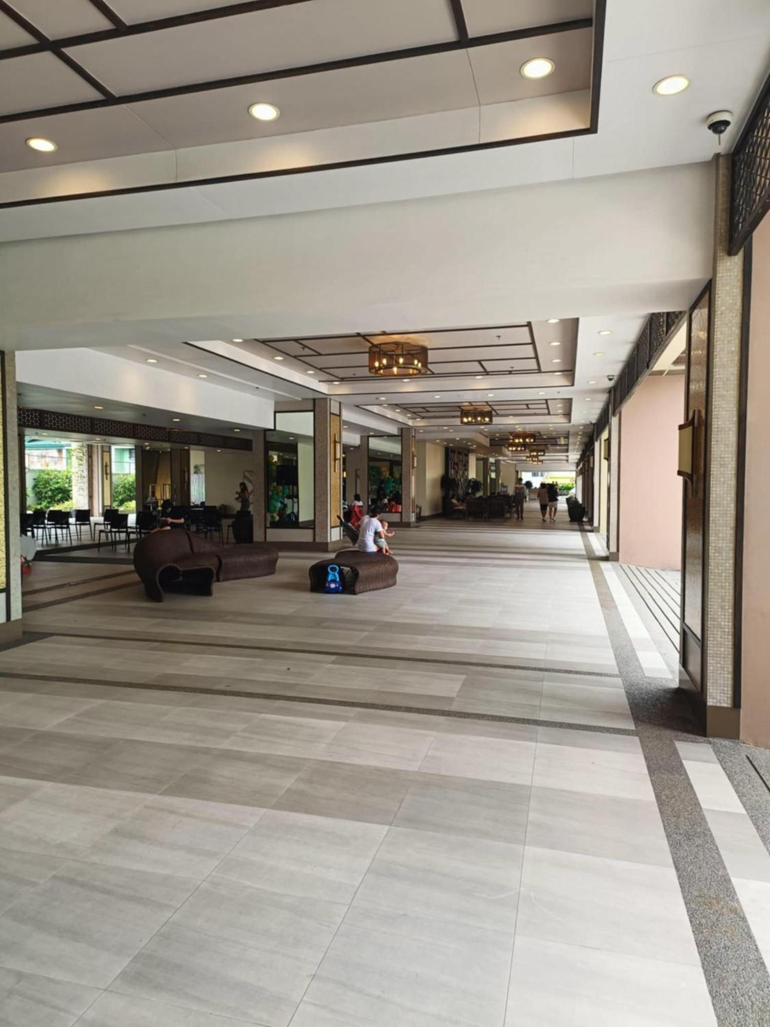 Infina Towers Aparthotel Quezon City Exterior photo